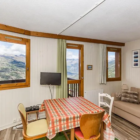 Appartement Rénové, 3 Pers, Proche Pistes&commerces, Parking Gratuit - Fr-1-329-50